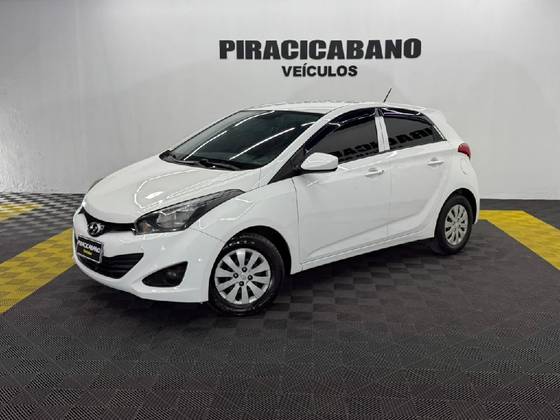 HYUNDAI HB20 1.0 COMFORT 12V FLEX 4P MANUAL